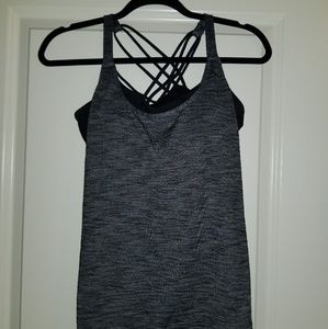Lululemon 2-in-1 tank
